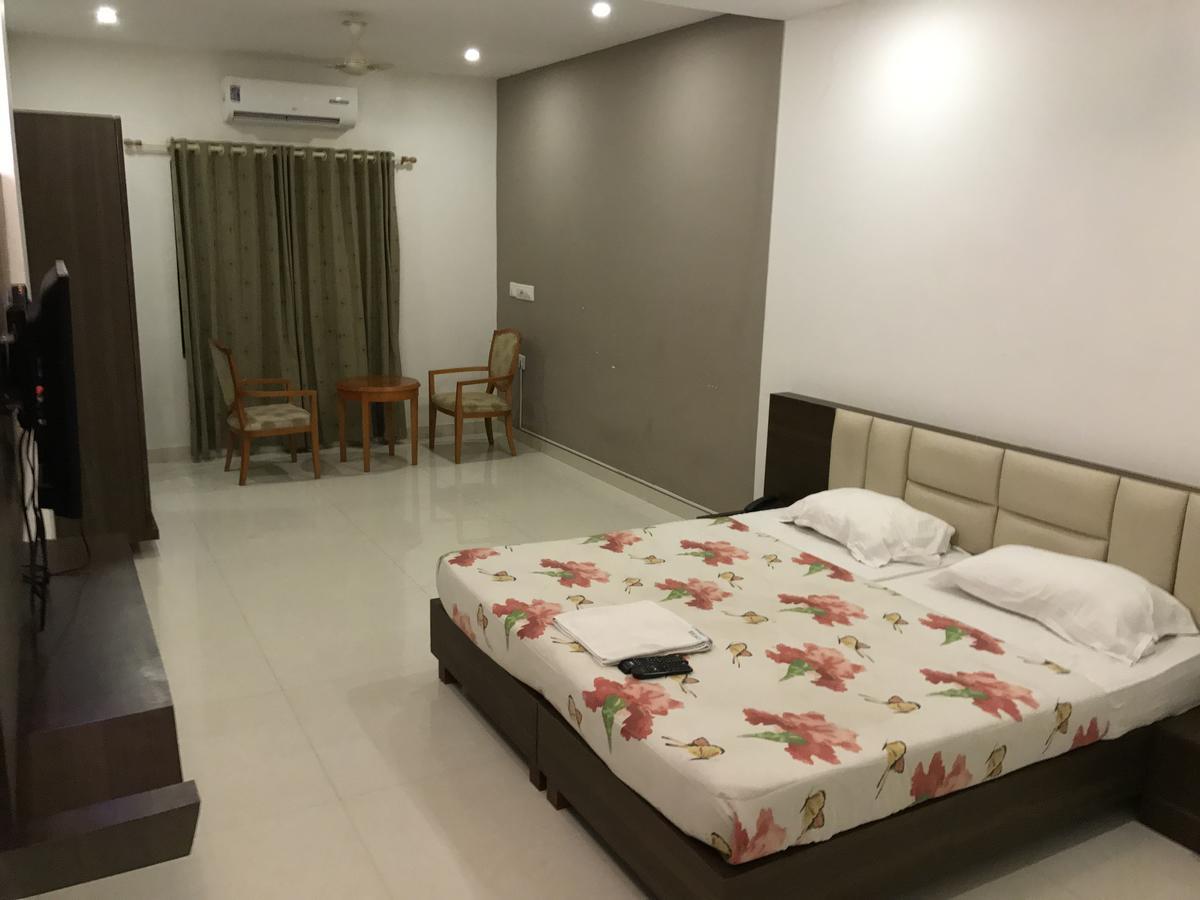 Marmara Beach House Hotel Kannur Ngoại thất bức ảnh